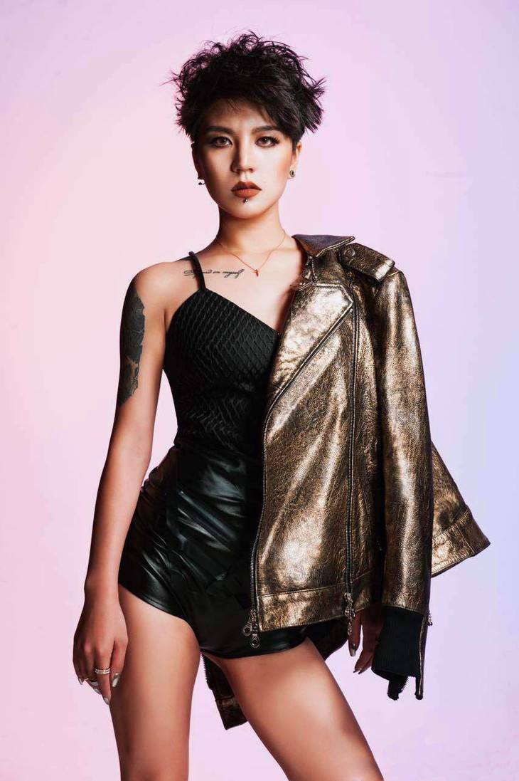 杨美娜档期咨询,出席活动及广告代言业务洽谈