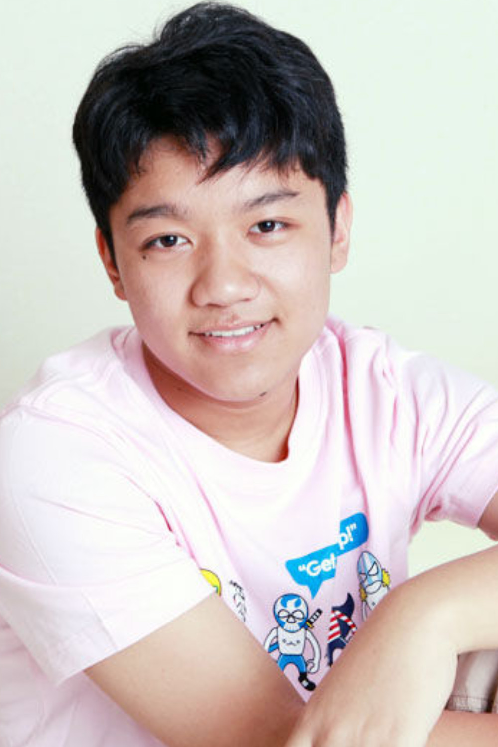 尤浩然内地明星影视演员尤浩然商业演出费:7万元/场尤浩然广告代言费