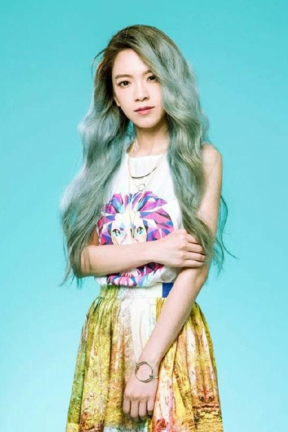 张芸京档期咨询,出席活动及广告代言业务洽谈