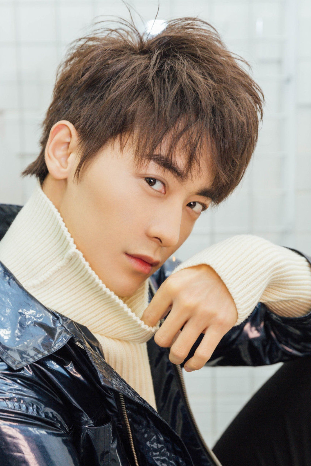 赵志伟档期咨询,出席活动及广告代言业务洽谈