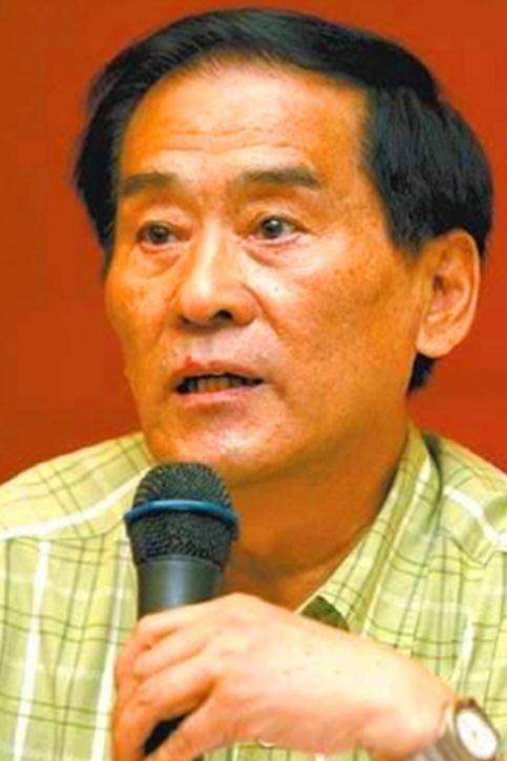郝爱民