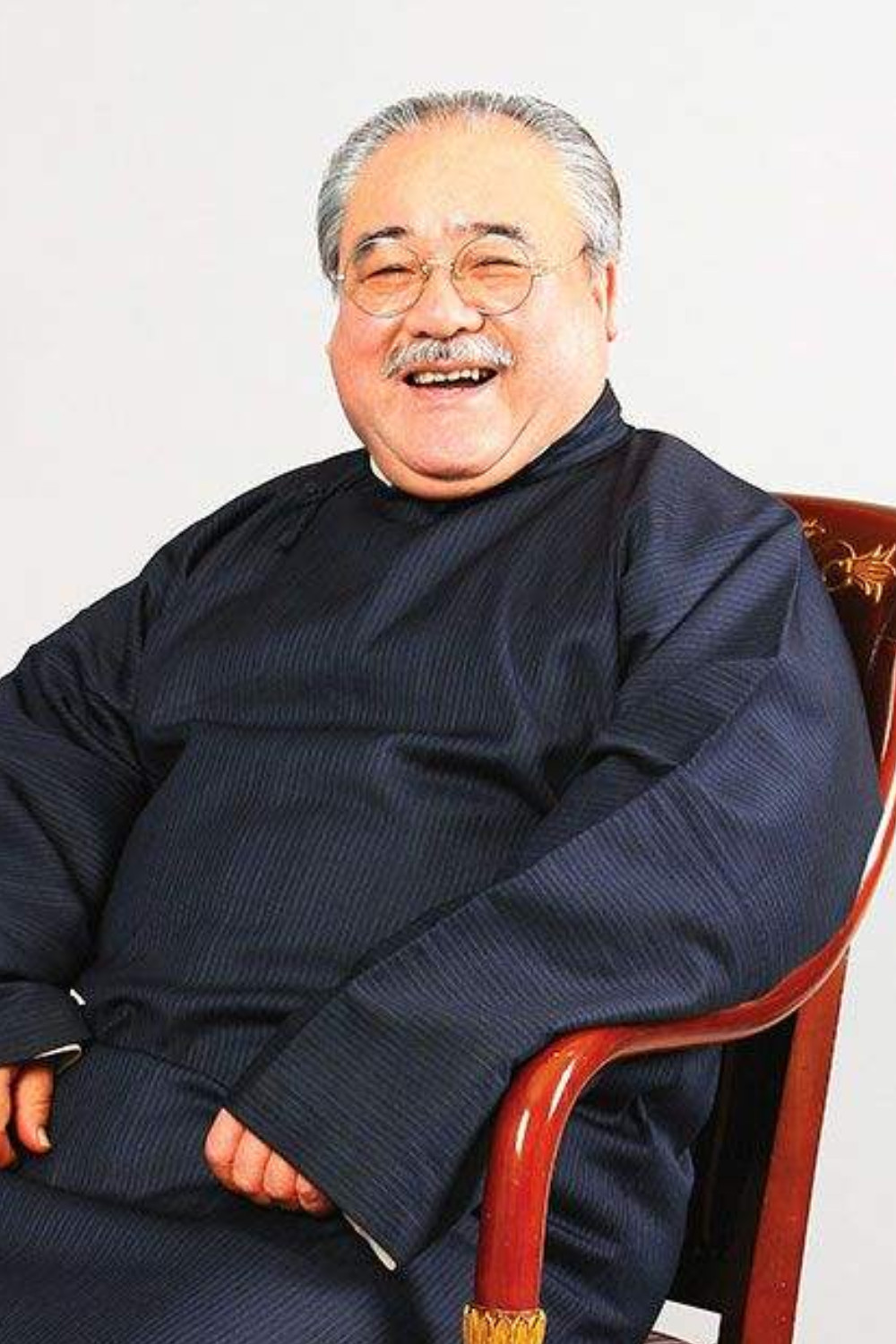 李嘉存档期咨询,出席活动及广告代言业务洽谈