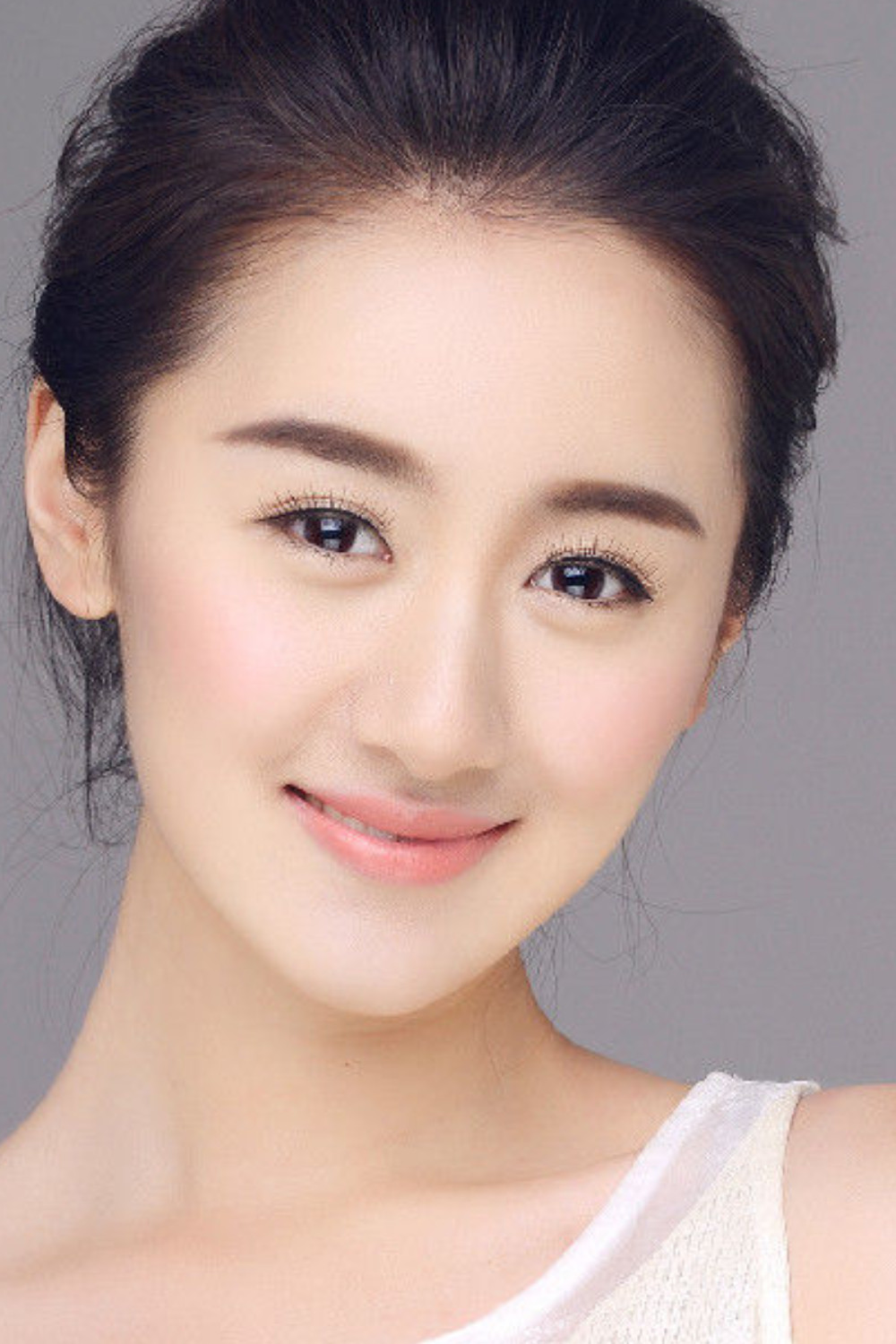 袁冰妍档期咨询,出席活动及广告代言业务洽谈