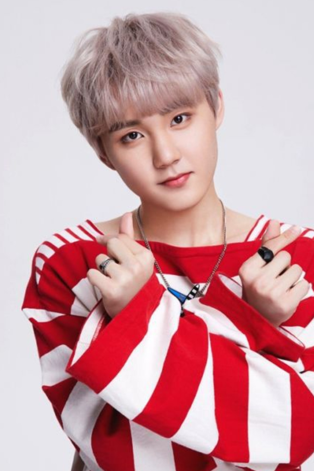 李权哲档期咨询,出席活动及广告代言业务洽谈