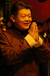 傅彪（已故）