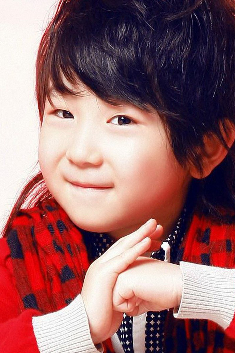 王一鸣档期咨询,出席活动及广告代言业务洽谈