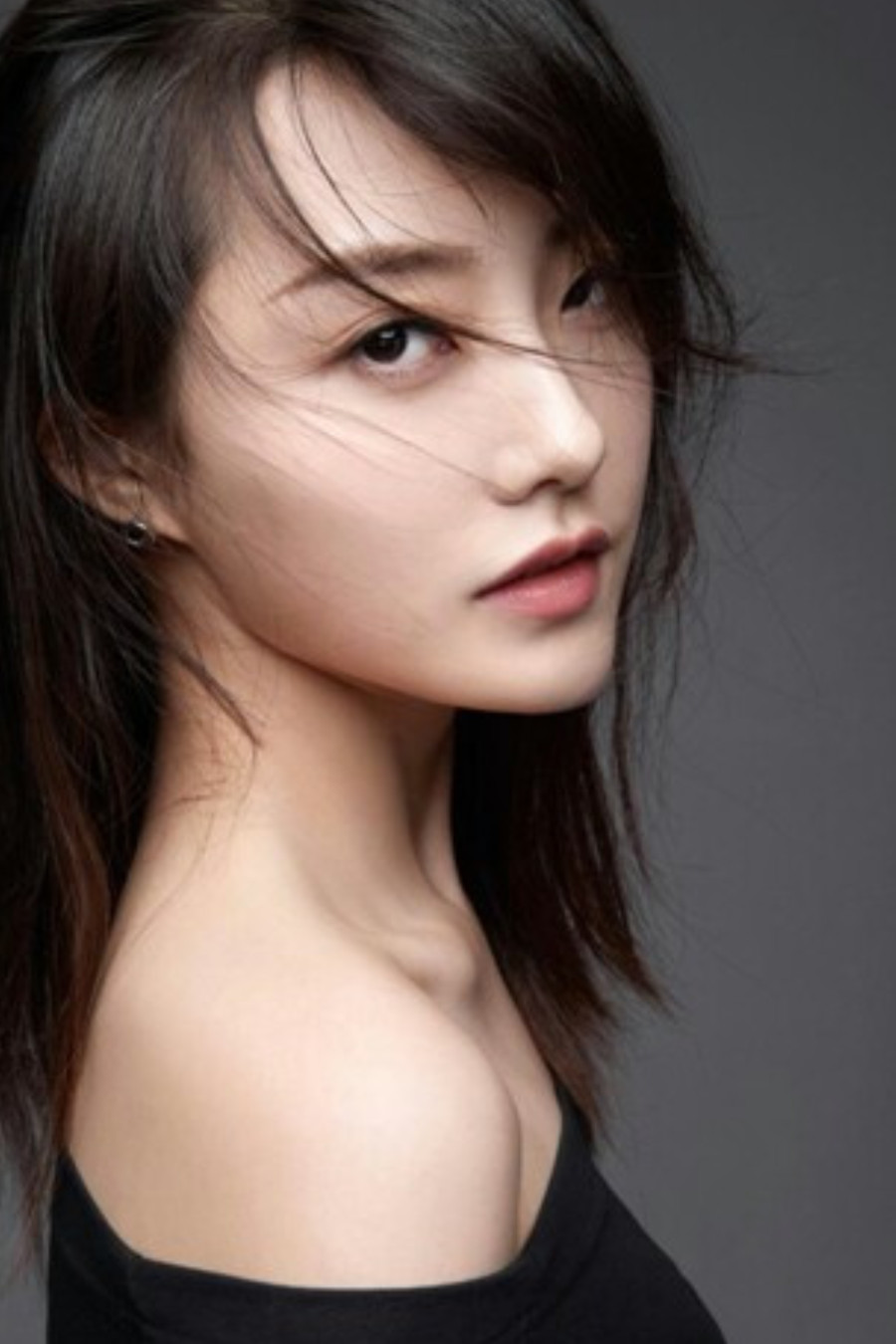 崔真真档期咨询,出席活动及广告代言业务洽谈