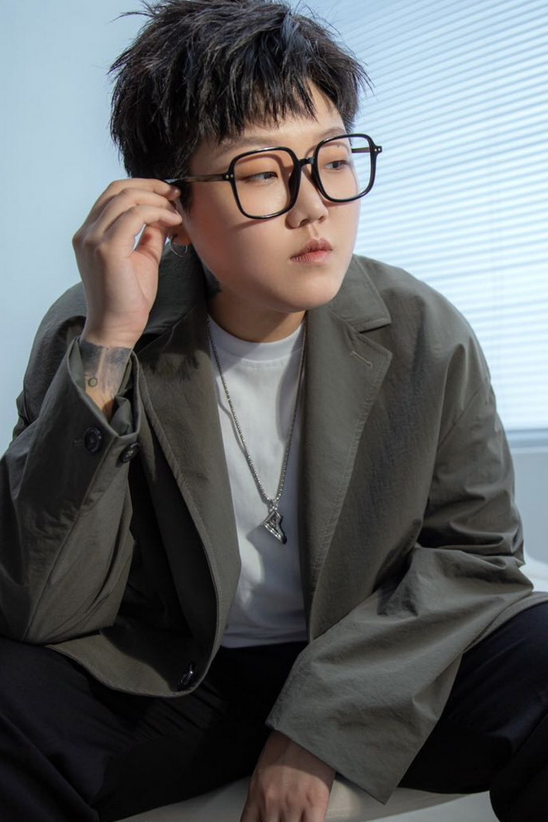 王靖雯档期咨询,出席活动及广告代言业务洽谈