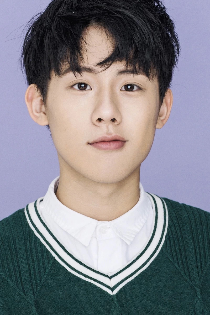 周奇档期咨询,出席活动及广告代言业务洽谈