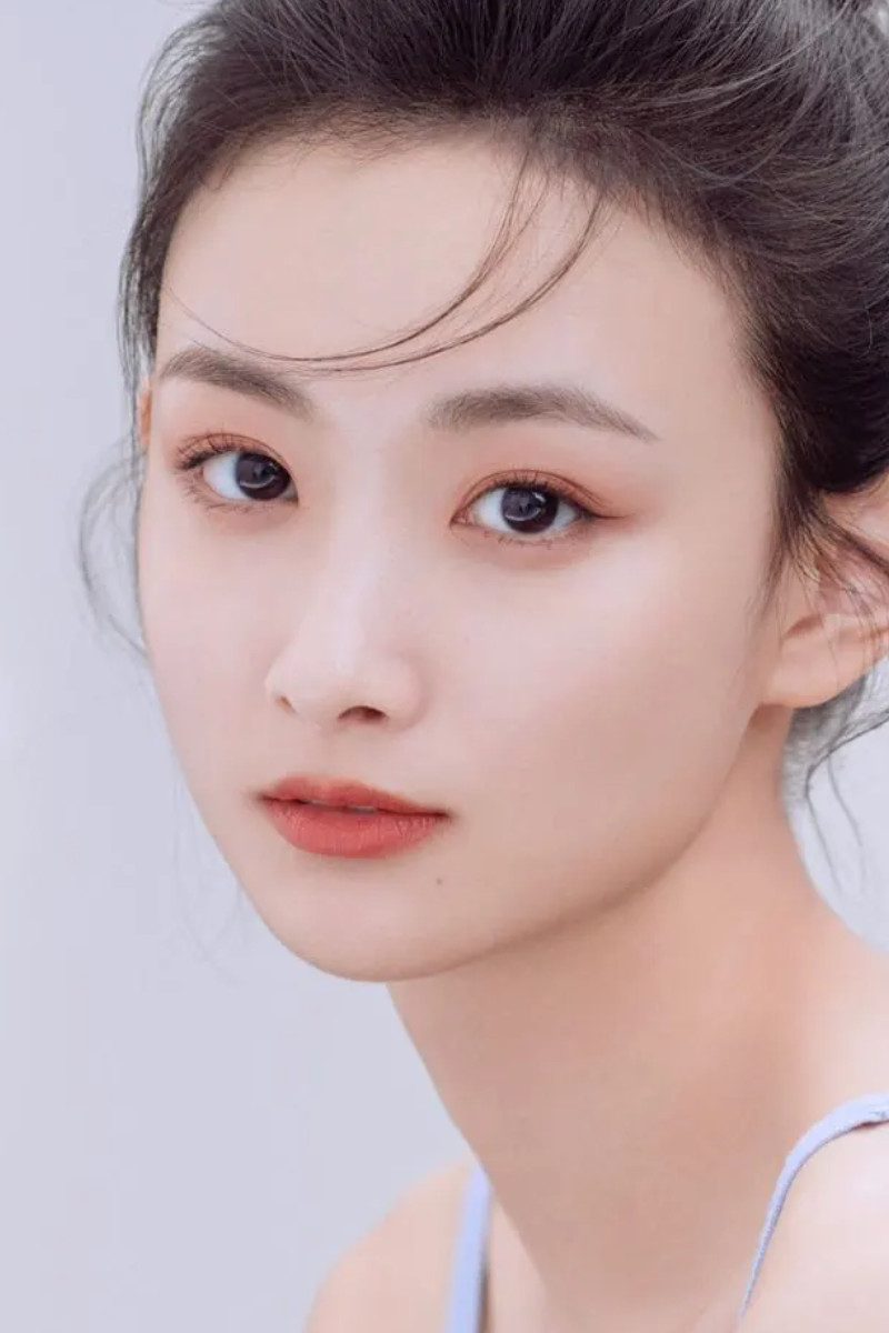方悦乔