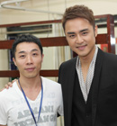 明道与总监的合影